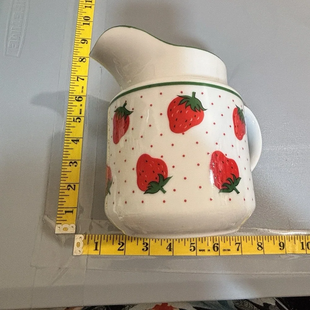 Rosenthal Netter Strawberry Pattern Drink Pitcher 6